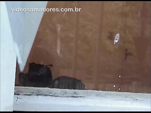 ❤️ Raġel qarn iħares lit-tfajla tiegħu ma' raġel ieħor, jirreġistra video fuck mingħajr ma jfixkel lill-koppja ❤️ Porno fb fil-porn mt.sexygirlspics.ru ❌️